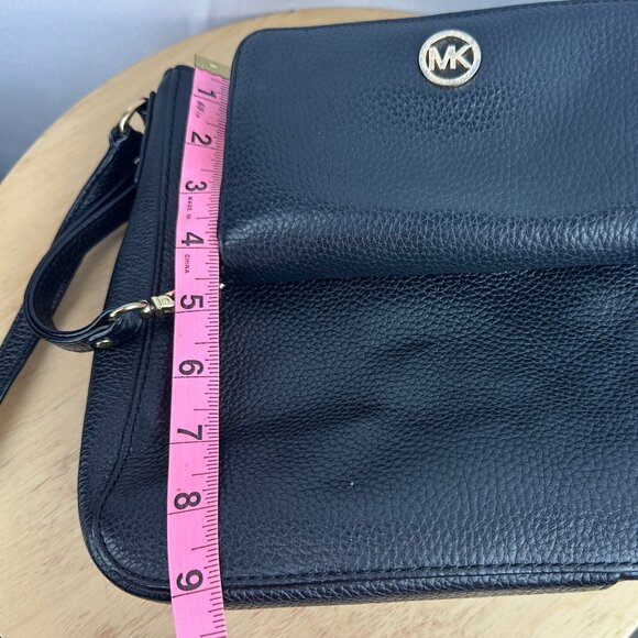 BUNDLE: Michael Kors Black Leather Bedford Tassel Crossbody Purse w/ Wallet - Picture 11 of 14